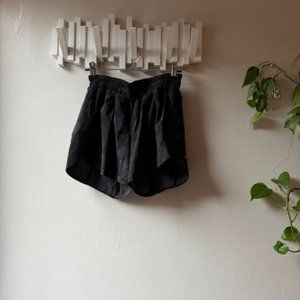 Lululemon Track That Mid-Rise Short 5” Heritage 365 Camp Deep Coal (Size: 6)